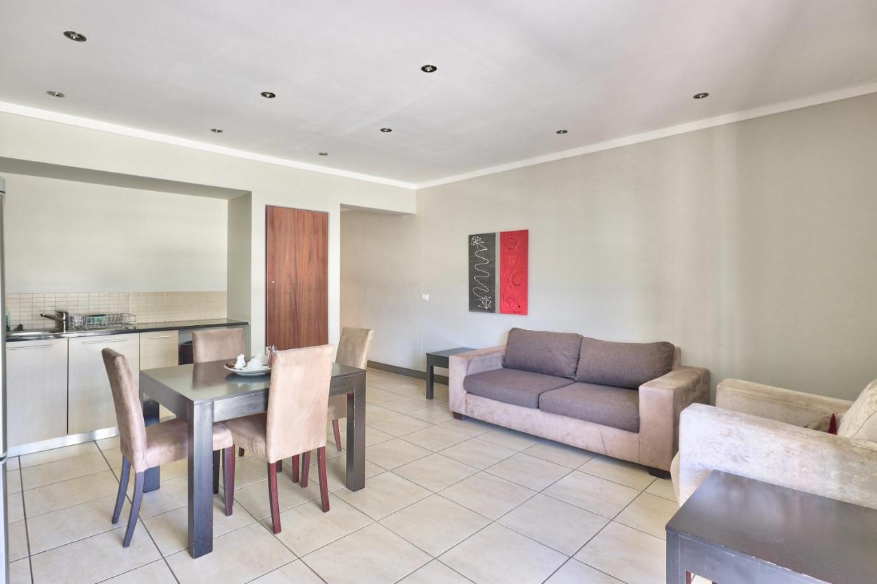 Apartment The Icon 1 Bedroom In Foreshore