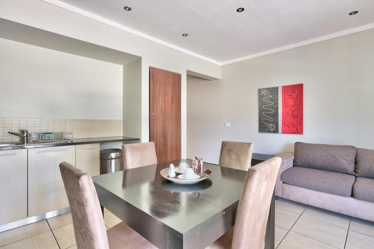 Apartment The Icon 1 Bedroom In Foreshore