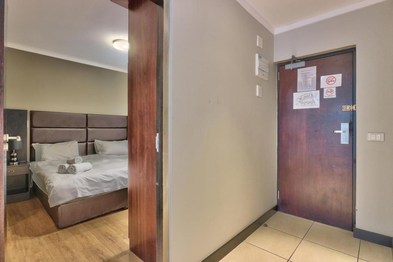 Apartment The Icon 1 Bedroom In Foreshore