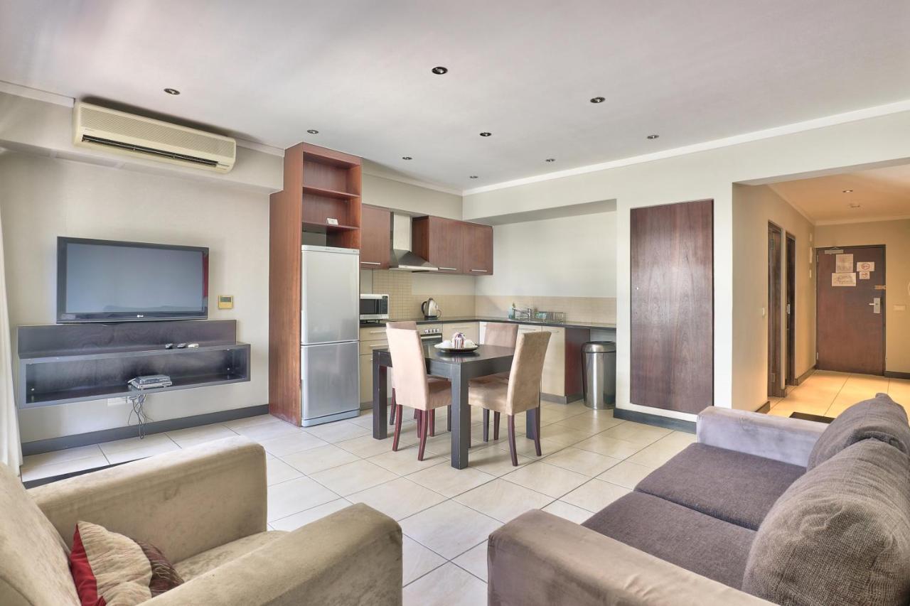 The Icon 1 Bedroom In Foreshore Apartment