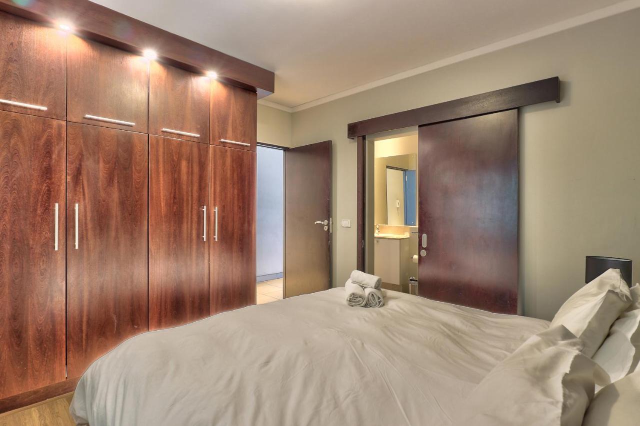 Apartment The Icon 1 Bedroom In Foreshore
